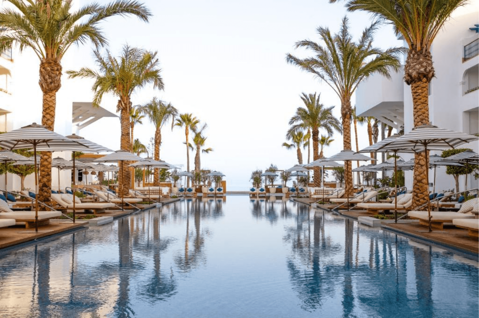 METT Social Living Pool